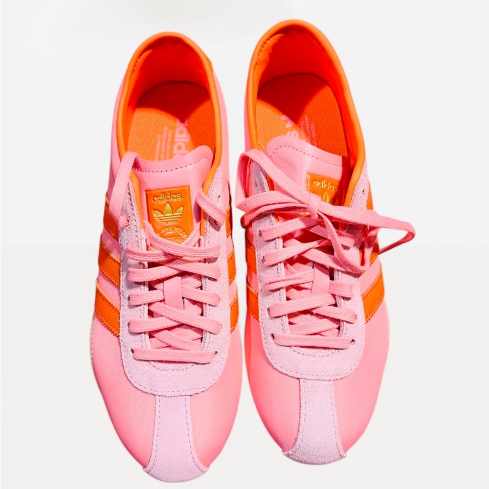NWT Adidas Originals Tokyo Women's Pink and Orange Sneakers